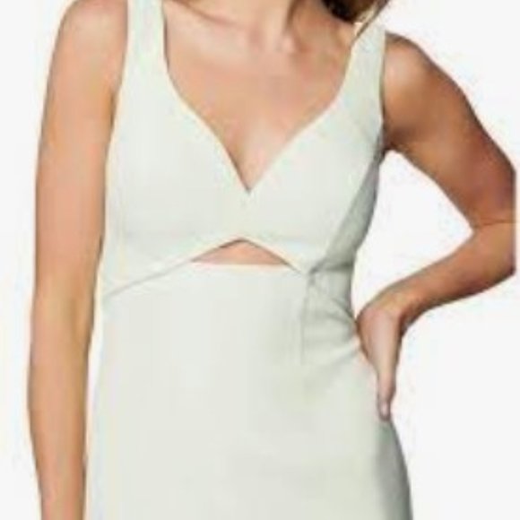 Forever New - Layla Cut Out Midi Dress  Soft Pistachio - Picture 2 of 7